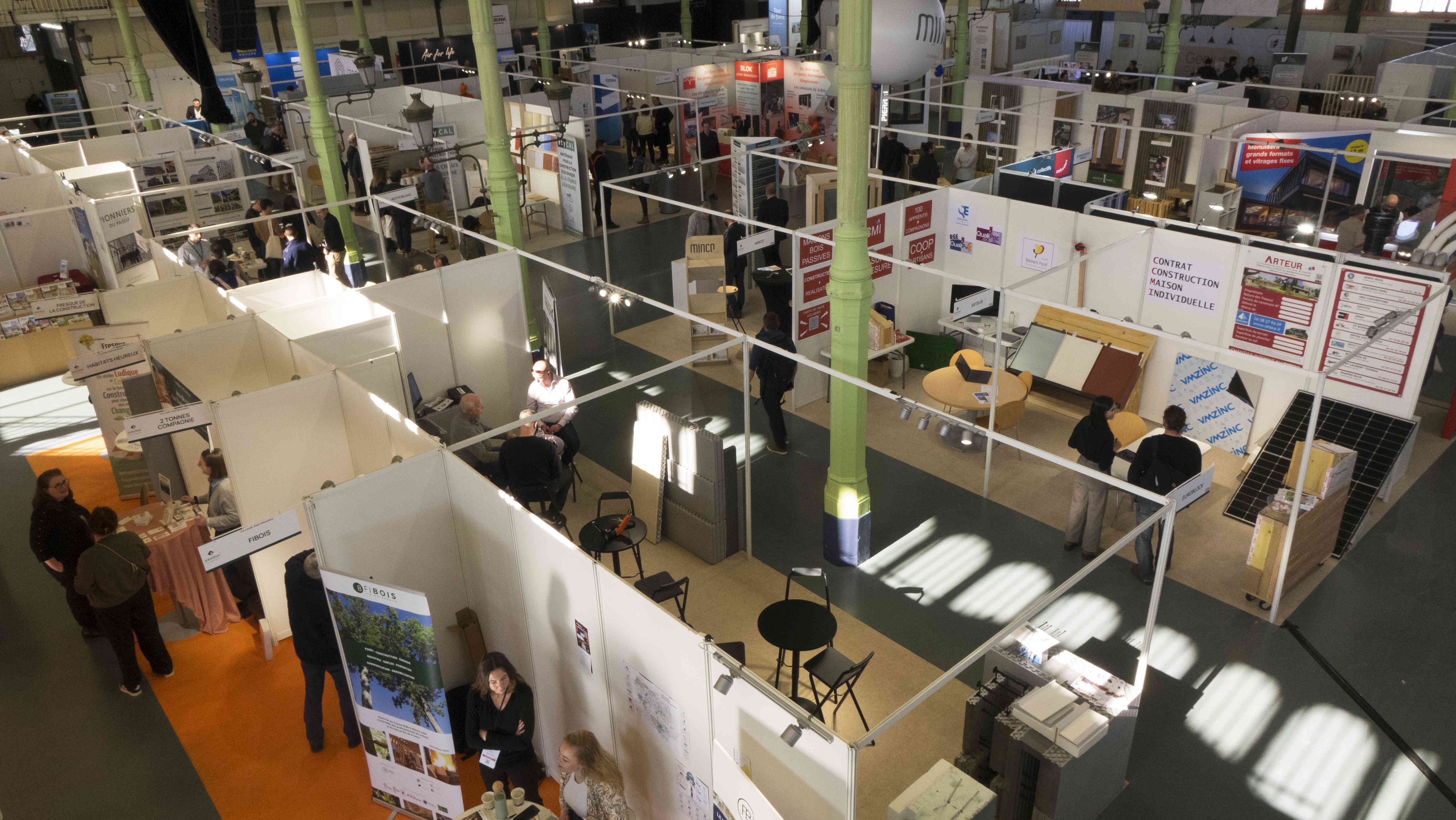 L’affluence au dernier salon Passibat, qui s'est tenu fin mars 2025 à Nogent-sur-Marne (Val-de-Marne), n’est pas représentative de l’enthousiasme pour les constructions passives.