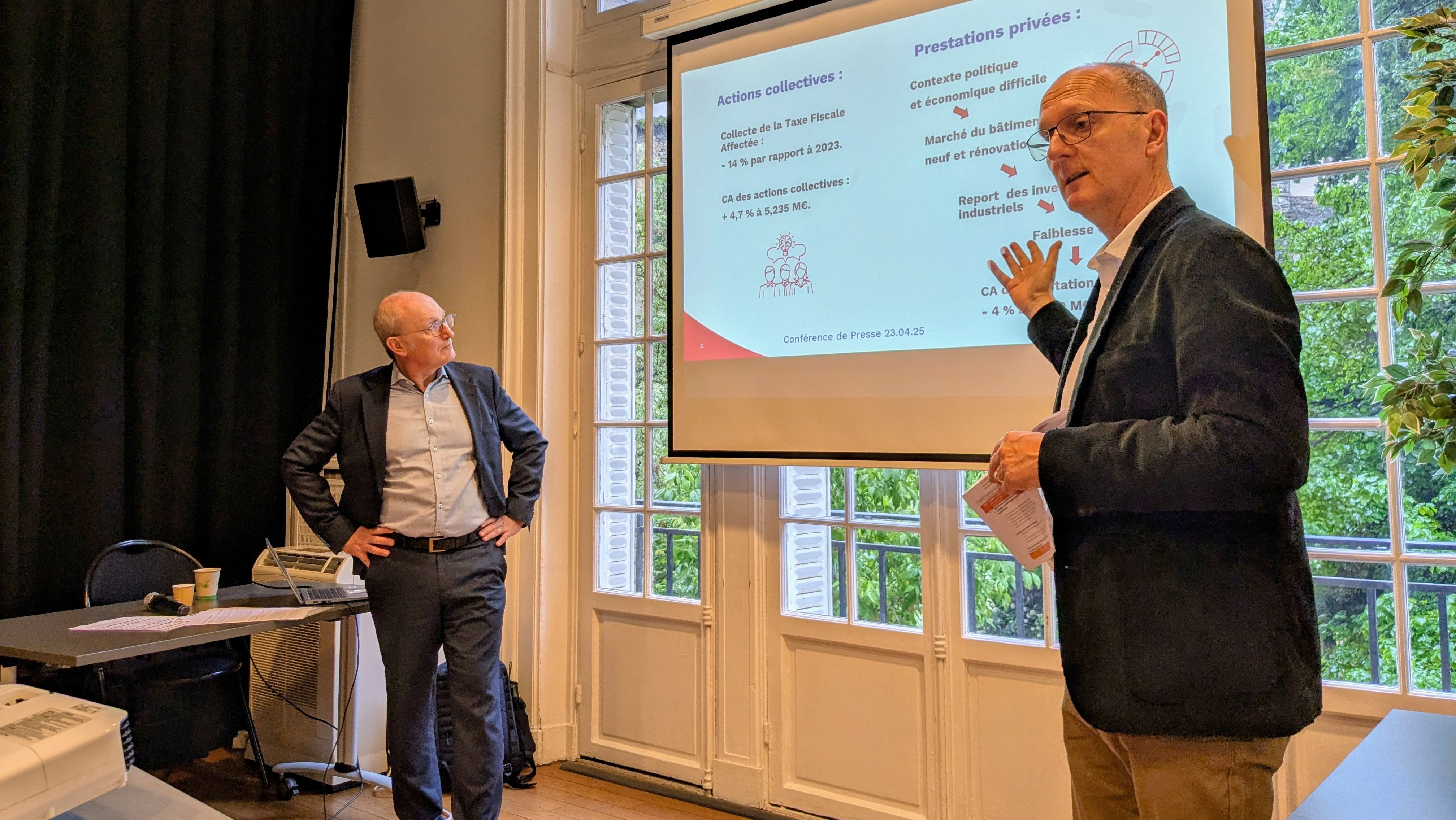 Pierre Claudel (à gauche), directeur général du Cetiat, et Yves Fanton d'Andon, son président.