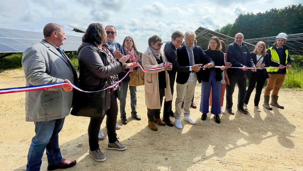 Engie et Free ont inauguré une nouvelle centrale photovoltaïque sur le site de la Ferme de Magné, en Charente-Maritime.