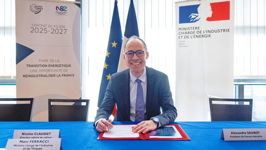 Laurent Bataille, président de Schneider Electric France et président du CSF NSE.