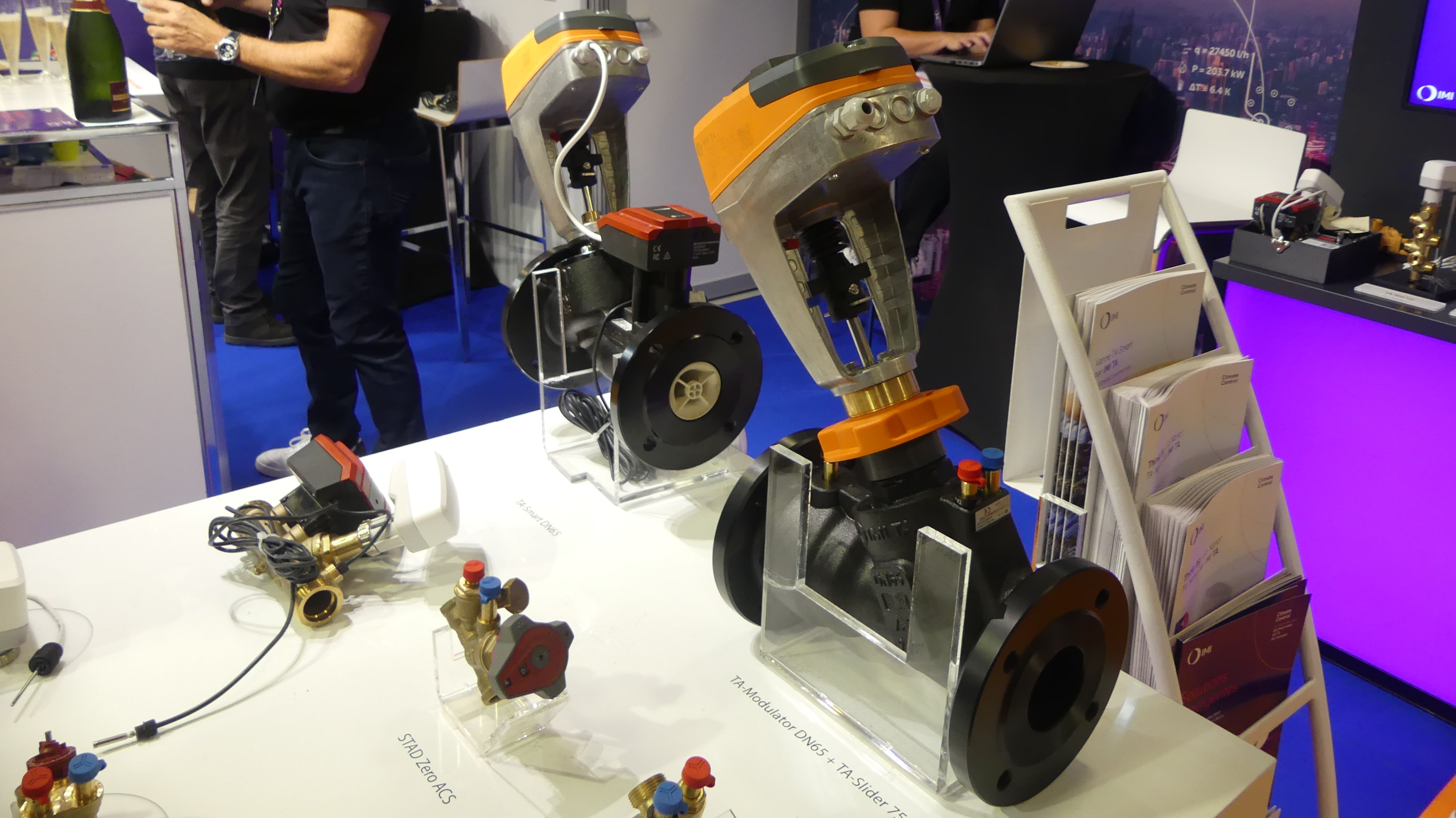 ABB, Distech Controls, Schneider Electric, Siemens... autant de marques qui ont montré sur le salon IBS de nouveaux programmes de GTB, plus faciles à manier.