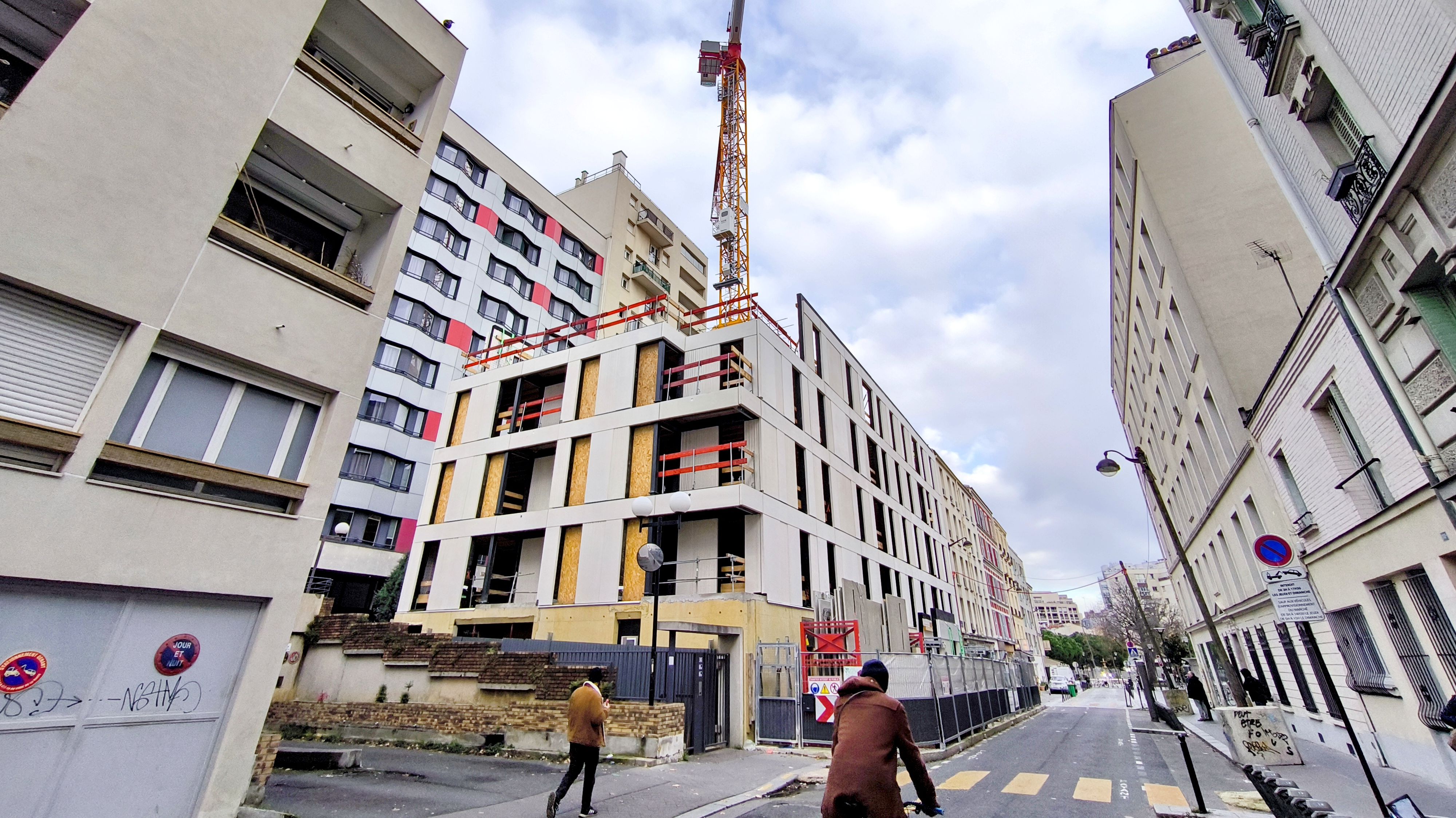Bien que toujours en phase d’évolution, la RE2020 a déjà établi certaines tendances, notamment dans le logement collectif.