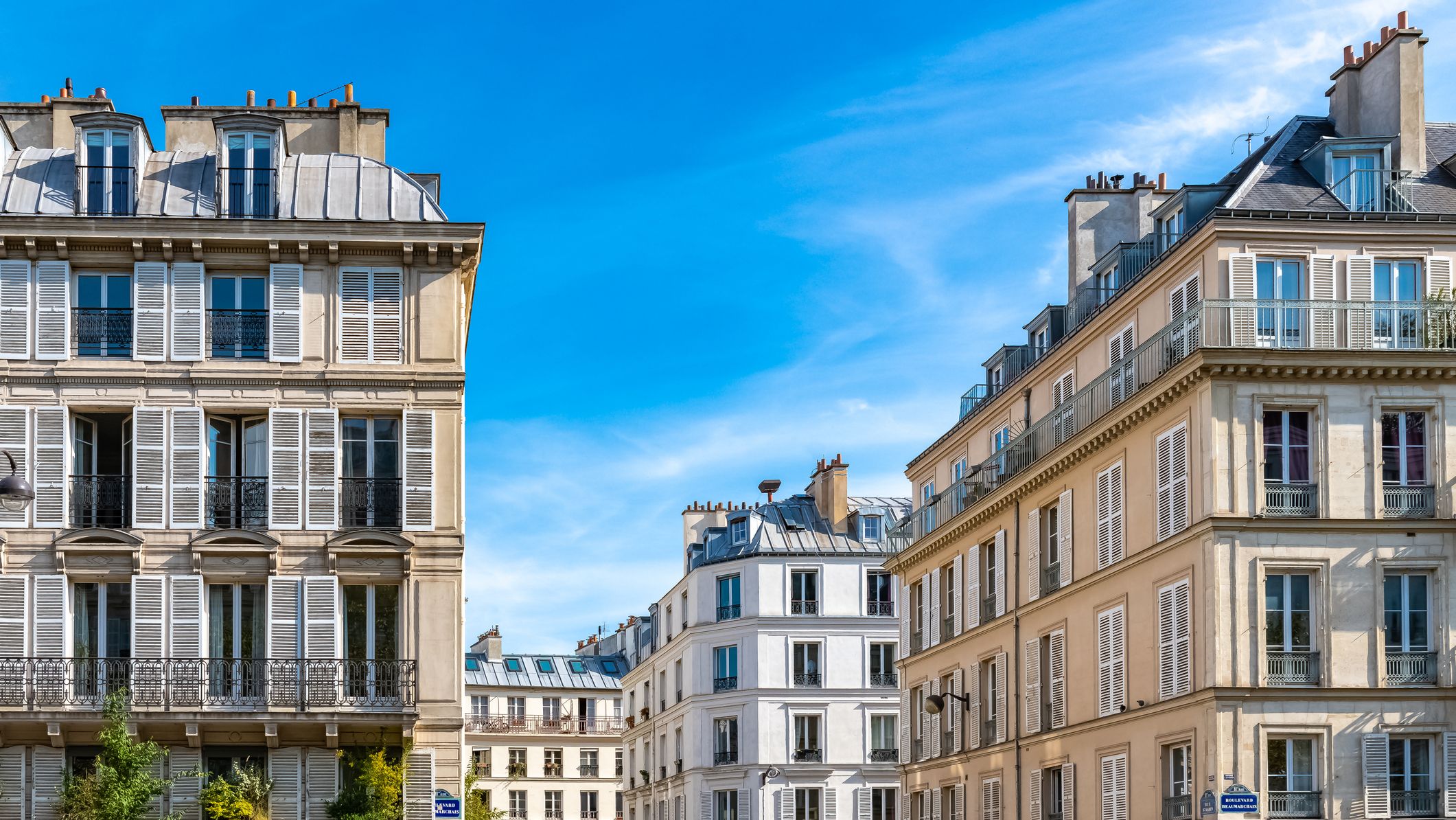 Des immeubles parisiens.