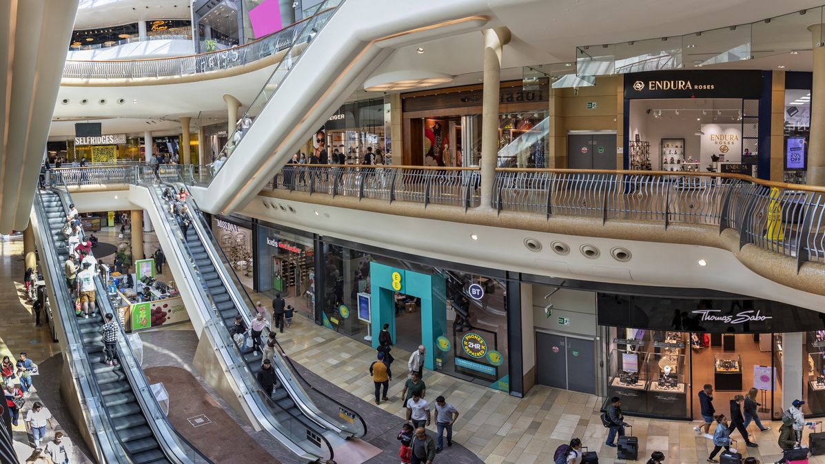 La transformation des zones commerciales pourrait répondre à 40% des besoins en résidences principales d'ici à 2050, selon l'Ifpeb.