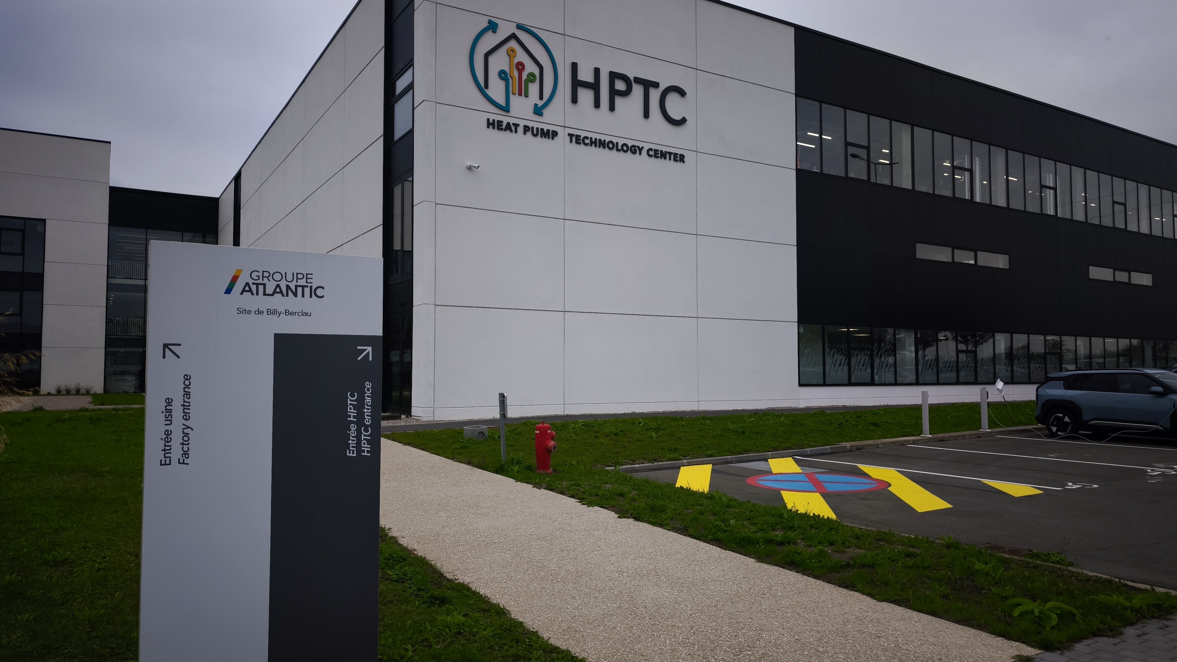 Le Heat Pump Technology Center (HPTC) d'Atlantic a été pensé comme "une usine à faire du froid et du chaud pour reproduire tous les climats européens".
