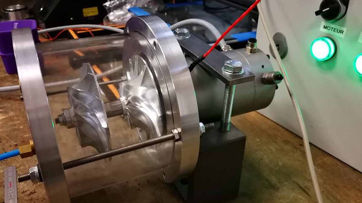 Avec son compresseur, Leviathan Dynamics fabrique un évapo-concentrateur à basse température pour le traitement d’effluents, leur concentration et la séparation des solvants.